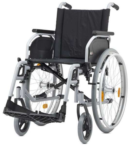 Leichtgewichtrollstuhl Pyro Start 43 cm  unter Mobilit�t>Rollst�hle